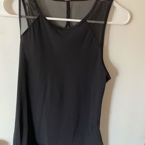 Open back lululemon tank